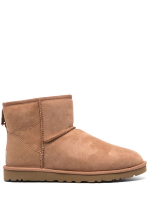 UGG Classic Mini suede boot - Brown