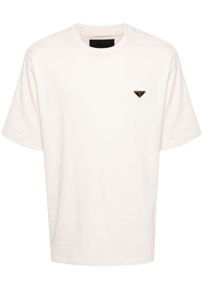 Prada enamel triangle logo T-shirt - Neutrals