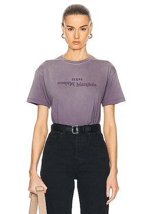 Maison Margiela Upside Down Logo T Shirt in Aubergine - Purple. Size L (also in S, XS).