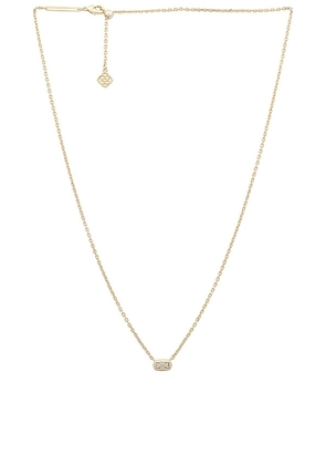 Kendra Scott Fern Pendant Necklace in Metallic Gold.