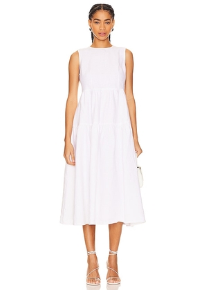 Jakke Julia Dress in White. Size M, XL/1X, XS, XXL/2X.