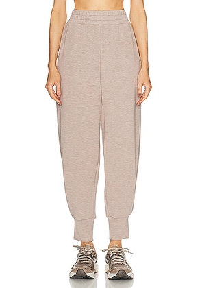 Varley The Relaxed 27.5 Pant in Taupe Marl - Taupe. Size L (also in ).
