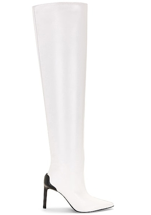 Courreges Sharp Leather High Boots in Heritage White - White. Size 36 (also in ).