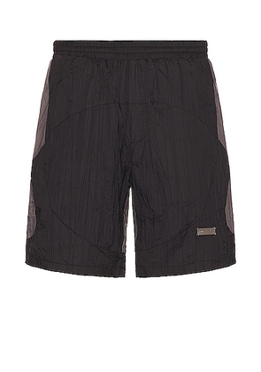 C2H4 Wrinkled Nylon Arch Panelled Track Shorts in Black & Gray - Black. Size L (also in ).