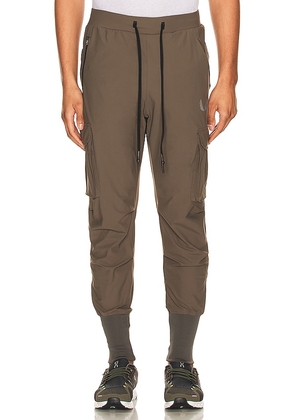 ASRV Tetra-lite Cargo High Rib Jogger in Taupe. Size L, S.