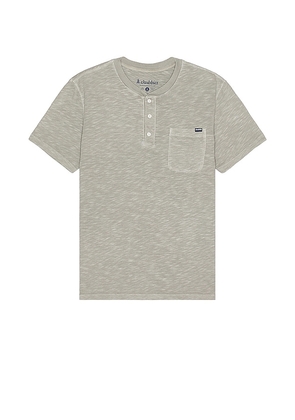 Chubbies The Grey Away Henley Shirt in Light Grey. Size S, XL/1X.