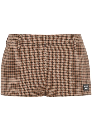 Prada houndstooth-pattern mini shorts - Brown