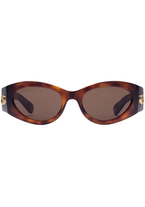Gucci Eyewear logo-plaque cat-eye sunglasses - Brown