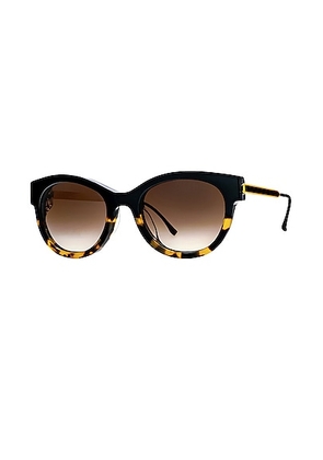 Thierry Lasry Peachy Sunglasses in Black & Brown - Black. Size all.