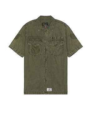 ALPHA INDUSTRIES Short Sleeve Washed Fatigue Shirt Jacket in Og-107 Green - Olive. Size L (also in M, S).