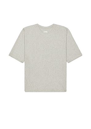 Homme Plisse Issey Miyake Release Basic Tee in Gray - Grey. Size 3 (also in ).