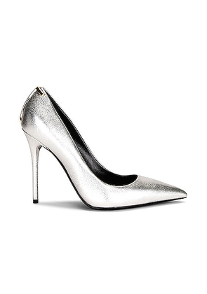 TOM FORD Laminated Iconic T Pump 105 in Silver - Metallic Silver. Size 39.5 (also in 41).