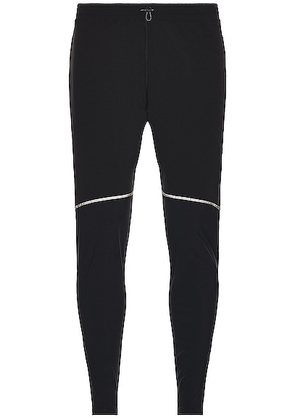 Reigning Champ Running Pant Dot Air in Black - Black. Size XL (also in ).