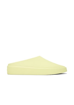 Fear of God The California in Canary - Yellow. Size 36 (also in 44).