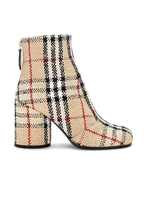 Burberry Anita 85 Low Boot in Archive Beige Check - Beige. Size 36 (also in 36.5, 39, 39.5).