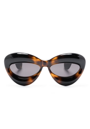 LOEWE EYEWEAR Inflated cat-eye sunglasses - Brown