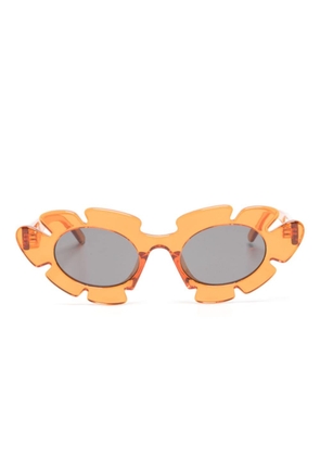 LOEWE EYEWEAR Flower logo-plaque sunglasses - Orange