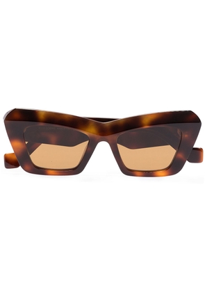 LOEWE EYEWEAR oversize angular frame sunglasses - Brown