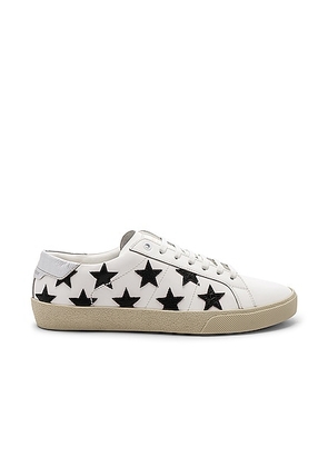 Saint Laurent Leather SL/06 Low-Top Star Sneakers in Optic White & Black & Silver - White. Size 40 (also in 41, 42, 43, 45).