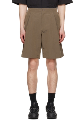 AMOMENTO Taupe Pleated Shorts