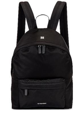 Givenchy Essential Backpack in Black - Black. Size all.