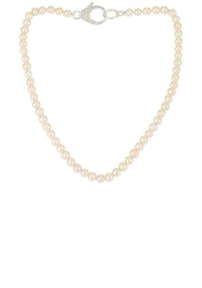 Hatton Labs White Pearl Lobster Chain in Silver - Cream. Size 20in (also in 22in).