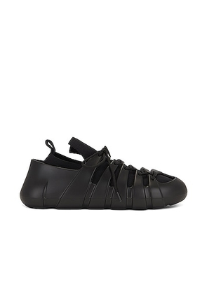 Bottega Veneta Lace Up Sneaker in Black - Black. Size 41 (also in 44, 45).