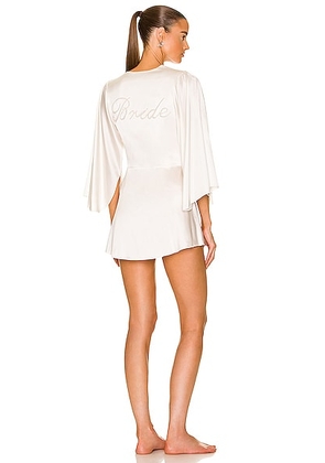 fleur du mal Embroidered Angel Sleeve Robe in Ivory - Ivory. Size M/L (also in XS/S).