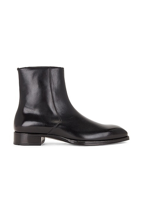 TOM FORD Burnished Leather Ankle Boot in Black - Black. Size 8 (also in ).
