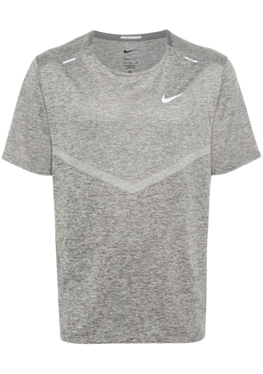 Nike Rise 365 logo-print T-shirt - Grey
