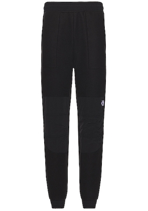 The North Face Denali Pants in Tnf Black - Black. Size L (also in XL/1X).
