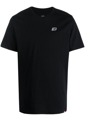 New Balance logo-patch cotton T-shirt - Black