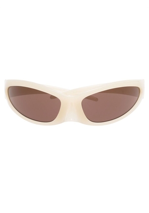 Balenciaga Eyewear Skin Cat tinted sunglasses - Neutrals