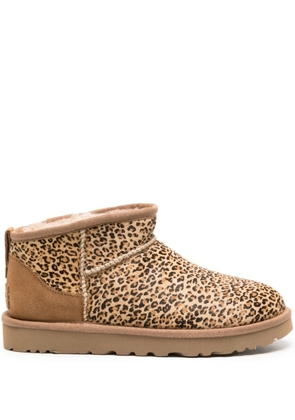 UGG Speckles leopard-print boots - Brown
