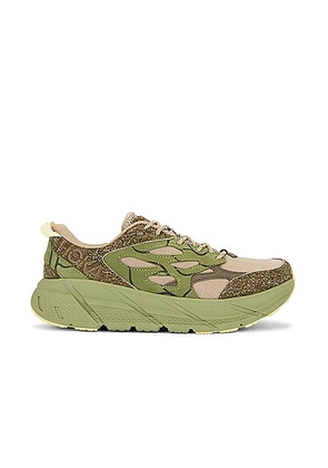 Hoka U Clifton L Suede Tp in Dune & Fennel - Green. Size 10.5 (also in 12, 7.5).