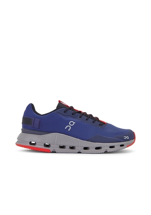 On Cloudnova Form in Navy. Size 7.