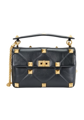 Large Roman Stud The Shoulder Bag in nappa with chain