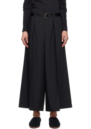 132 5. ISSEY MIYAKE Black Oblique Fold Bottoms Trousers