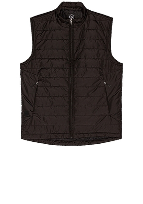 Cuts Insulated Power Vest in Black. Size S.