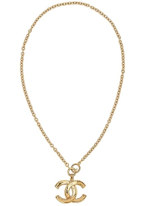 chanel Chanel Coco Mark Necklace in Light Gold - Metallic Gold. Size all.