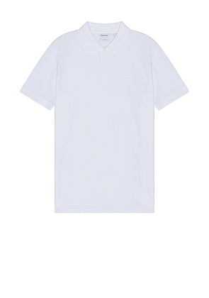 Calvin Klein Move Zip Polo in White. Size M, S, XL/1X.