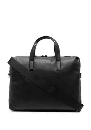 Calvin Klein engraved-logo pebbled laptop bag - Black