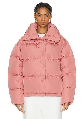 Acne Studios Puffer Jacket in Blush Pink - Pink. Size 42 (also in 38).