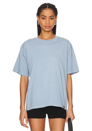 WAO The Relaxed Tee in Blue. Size L, S, XS.