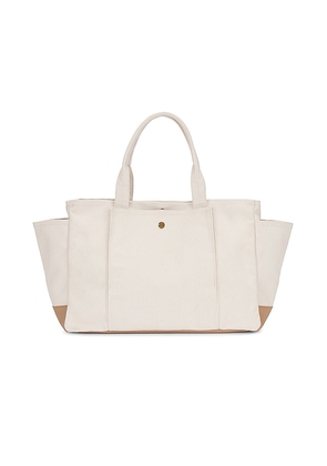 Hat Attack Pocket Tote in Ivory.