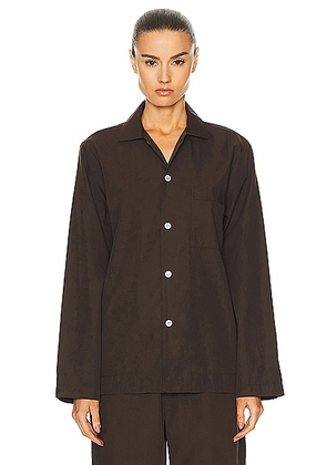 Tekla Long Sleeve Shirt in Coffee - Chocolate. Size L (also in M, S, XS).
