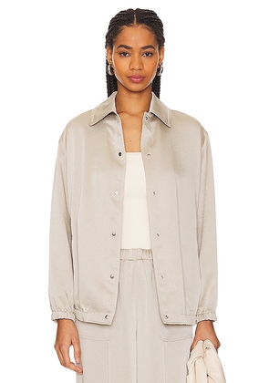 Vince Snap Front Jacket in Beige. Size M, S, XL, XS.