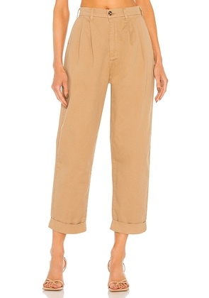 PISTOLA Kellin Pleated Trouser in Beige. Size 31, 32.