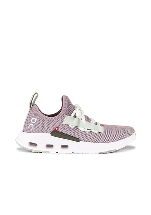 On Cloudeasy Sneaker in Lavender. Size 7.5.