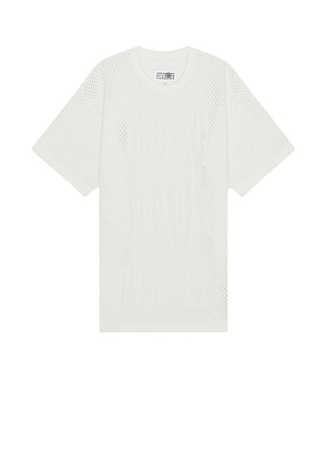 MM6 Maison Margiela Mesh T-Shirt in White. Size M, S, XL/1X.